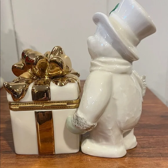 Lenox Festive Snowman with Gold Gift Box Figurine Hinged Gift Opens without Box - Picture 5 of 7
